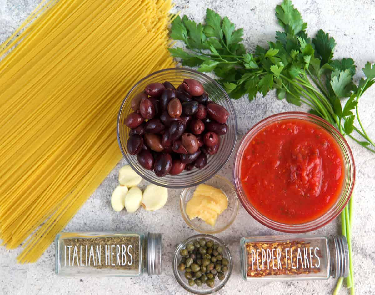 Ingredients for Pasta Puttanesca