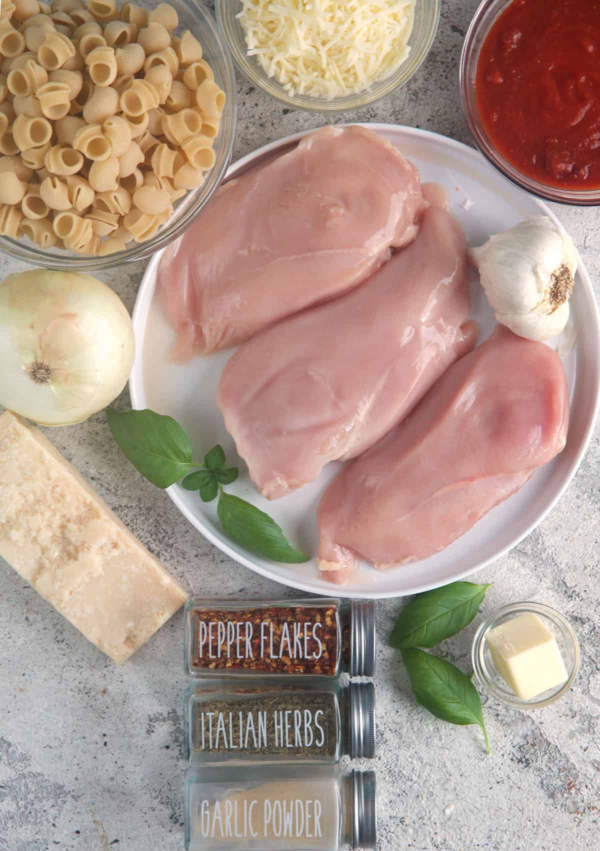 Ingredients for chicken parmesan pasta