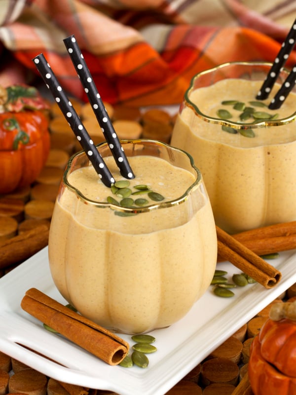 Pumpkin Pie Smoothies on a white serving platter.